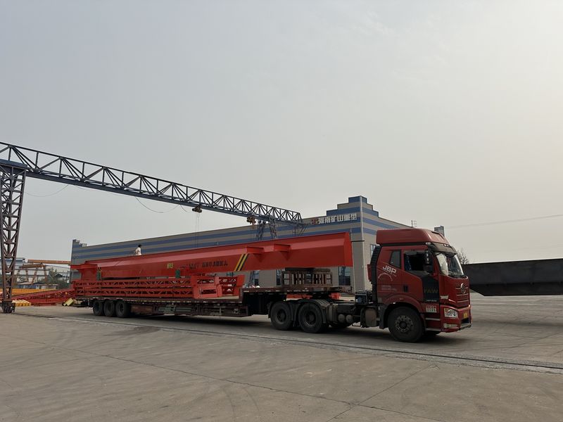 電動葫蘆門式起重機25噸，發(fā)往四川成都