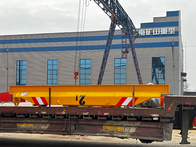 電動懸掛起重機(jī) L X2t-3.7m 制作完成  裝車發(fā)出